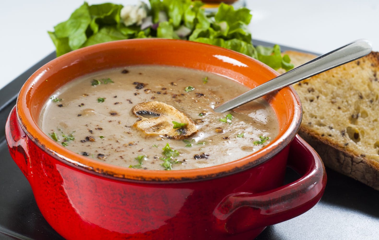Crema ai funghi: scopri come farla con la nostra ricetta
