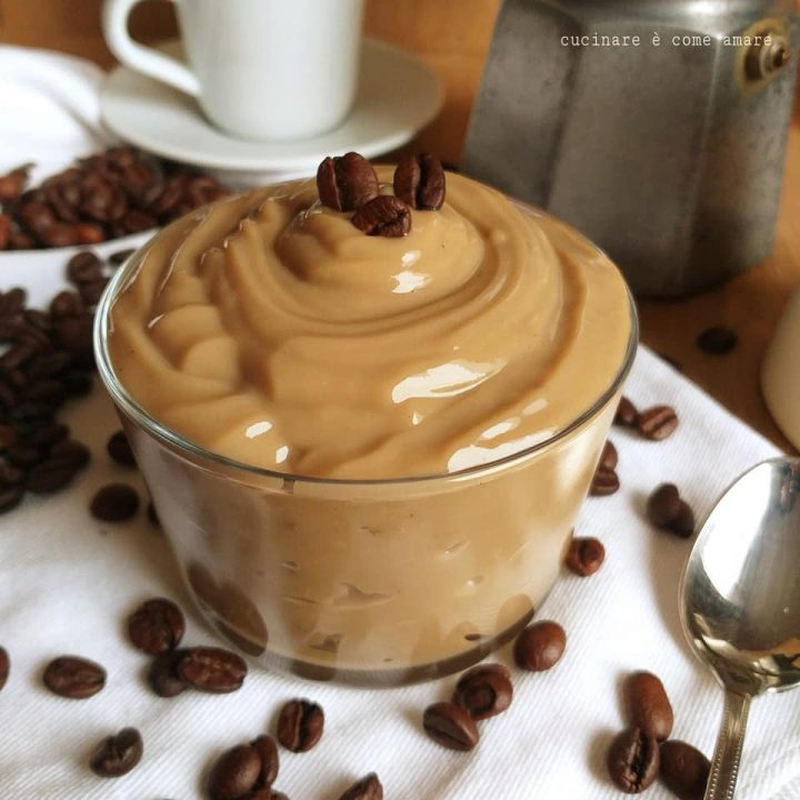 crema pasticcera al caffè